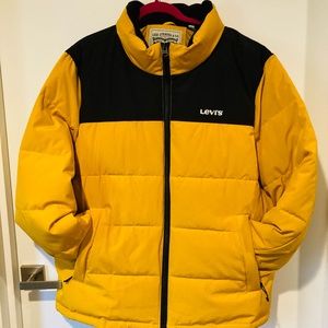 NWOT LEVI’S JACKET